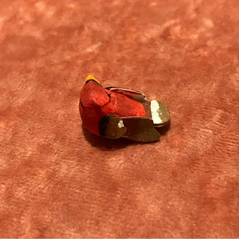 Miniature Cardinal Bird - Picture 2 of 2